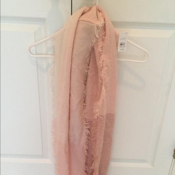 LOFT Accessories - NWT Loft Circle Scarf LOFT Accessories - NWT Loft Circle Scarf
